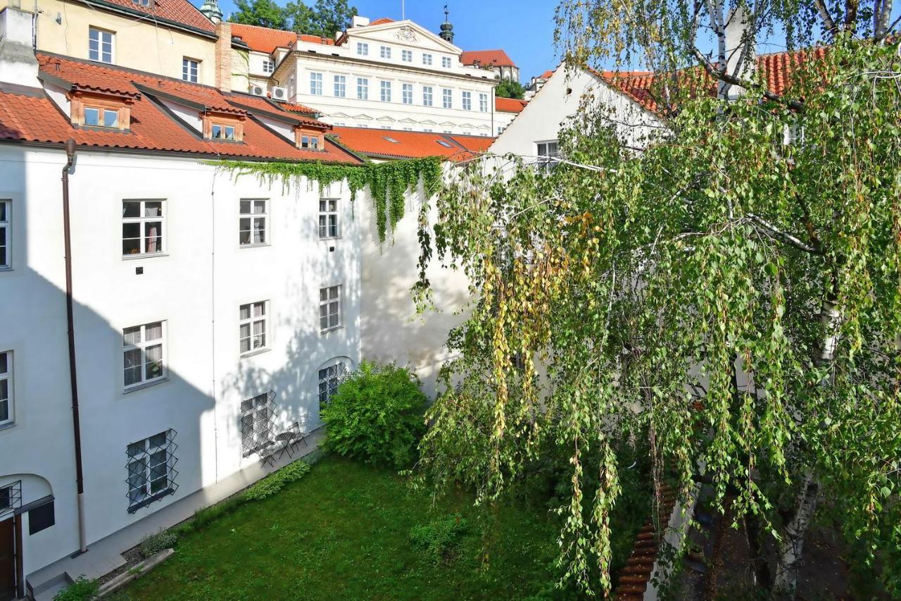 Lovely Little Cosy Apt In Prague Luaran gambar