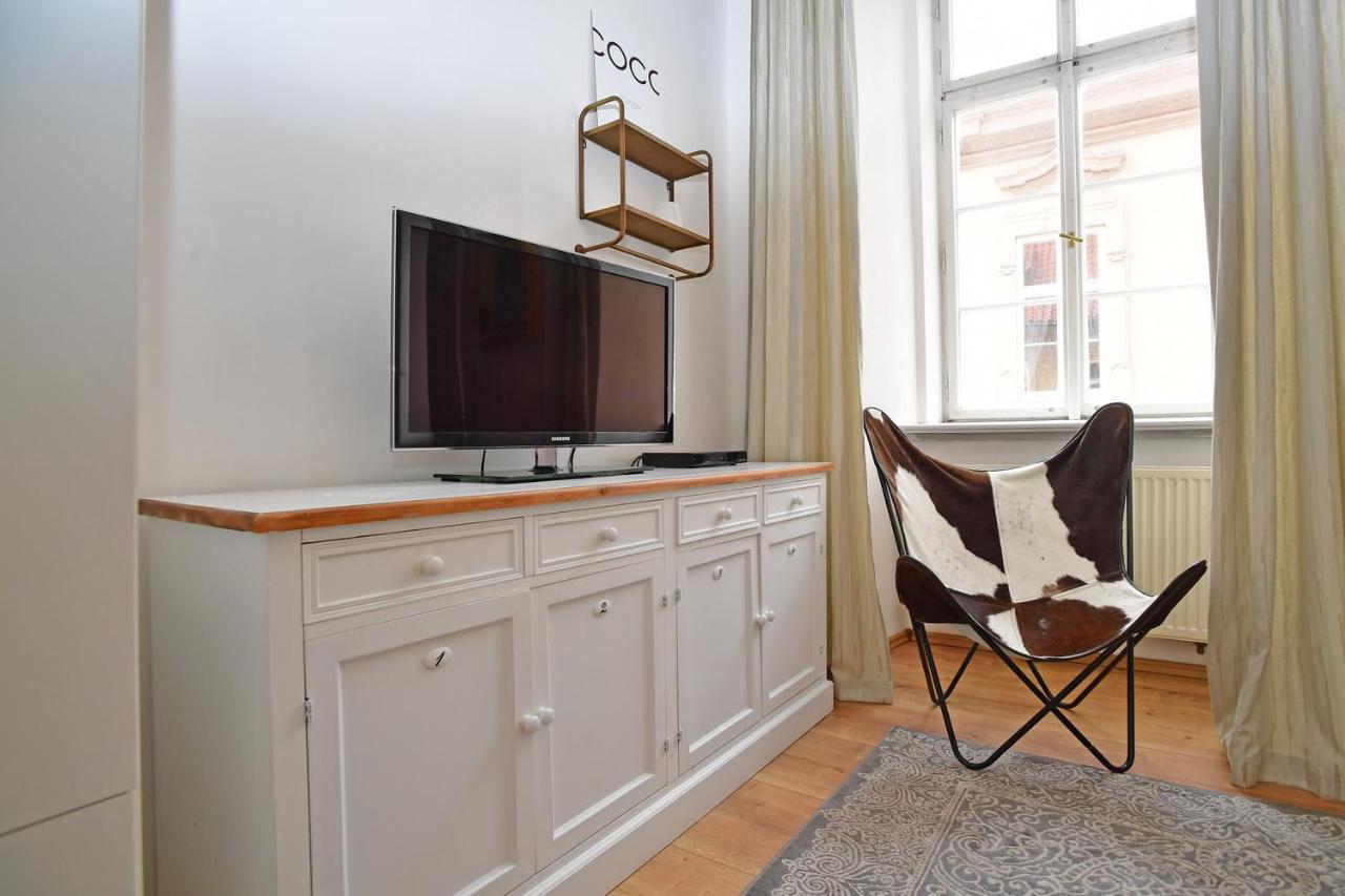 Lovely Little Cosy Apt In Prague Luaran gambar
